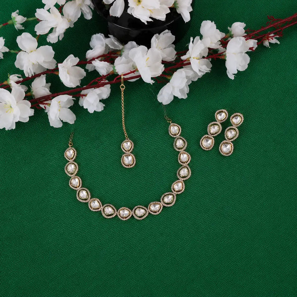Vilandi & Cubic Zircon Necklace Set