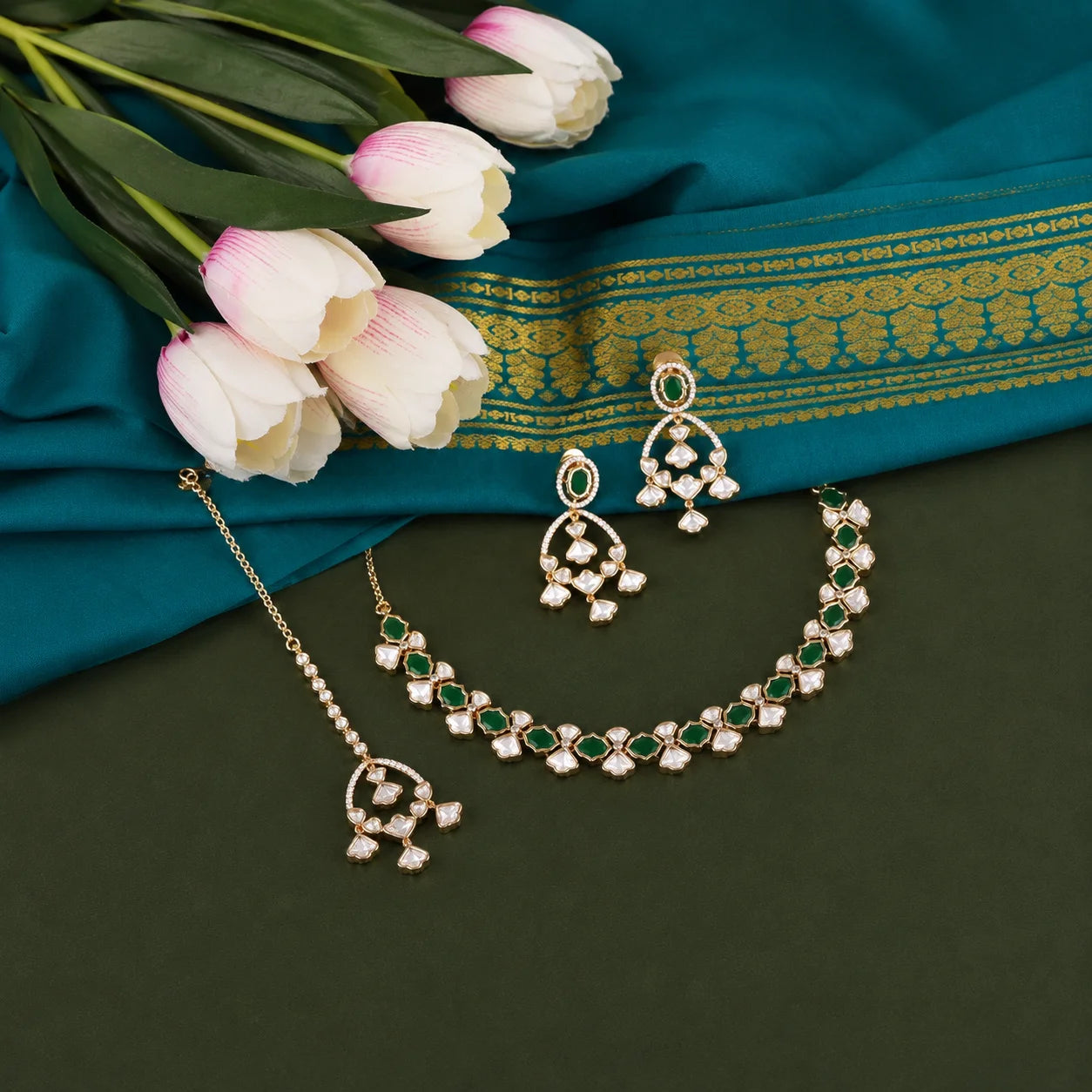 Green Necklace Set