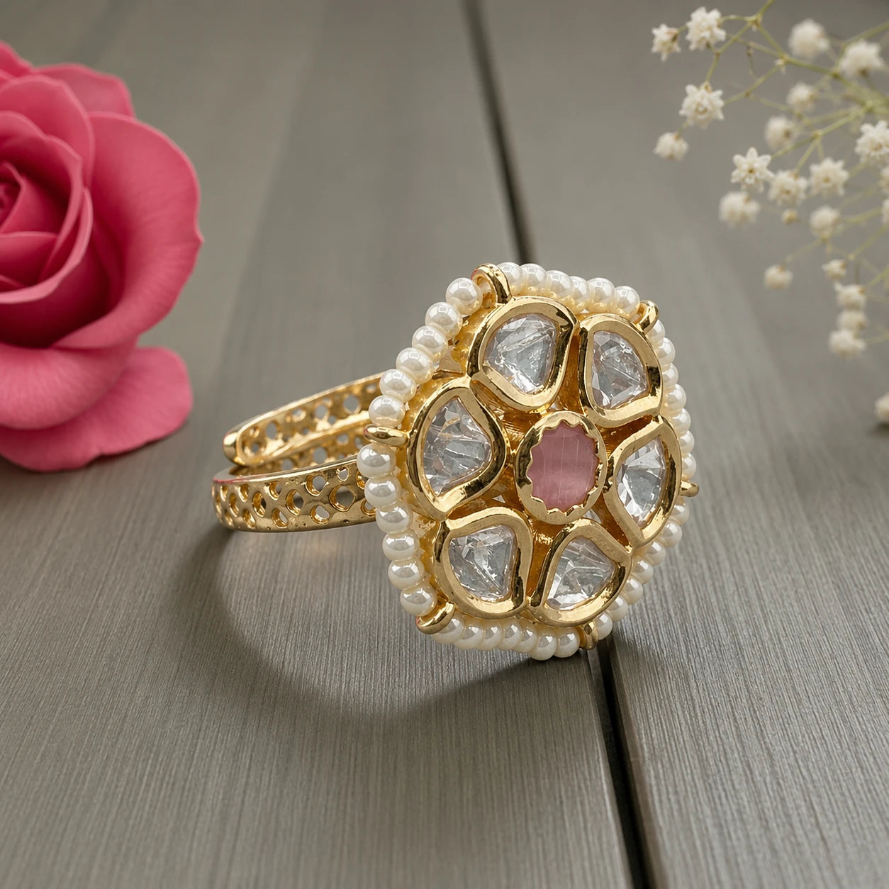 Vilandi & Pink Fingerring